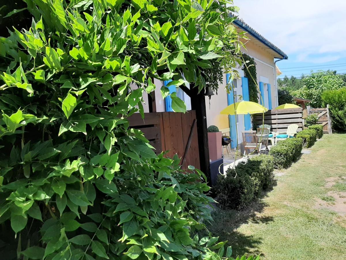 Appartements D'Hotes La Foulonnerie Mios Exterior foto
