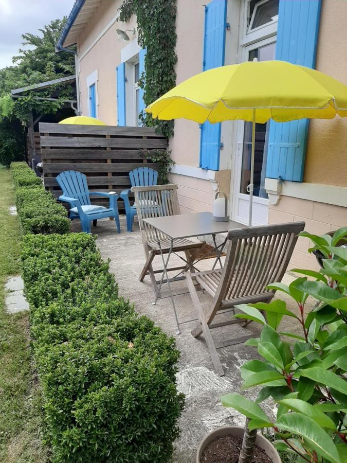 Appartements D'Hotes La Foulonnerie Mios Exterior foto