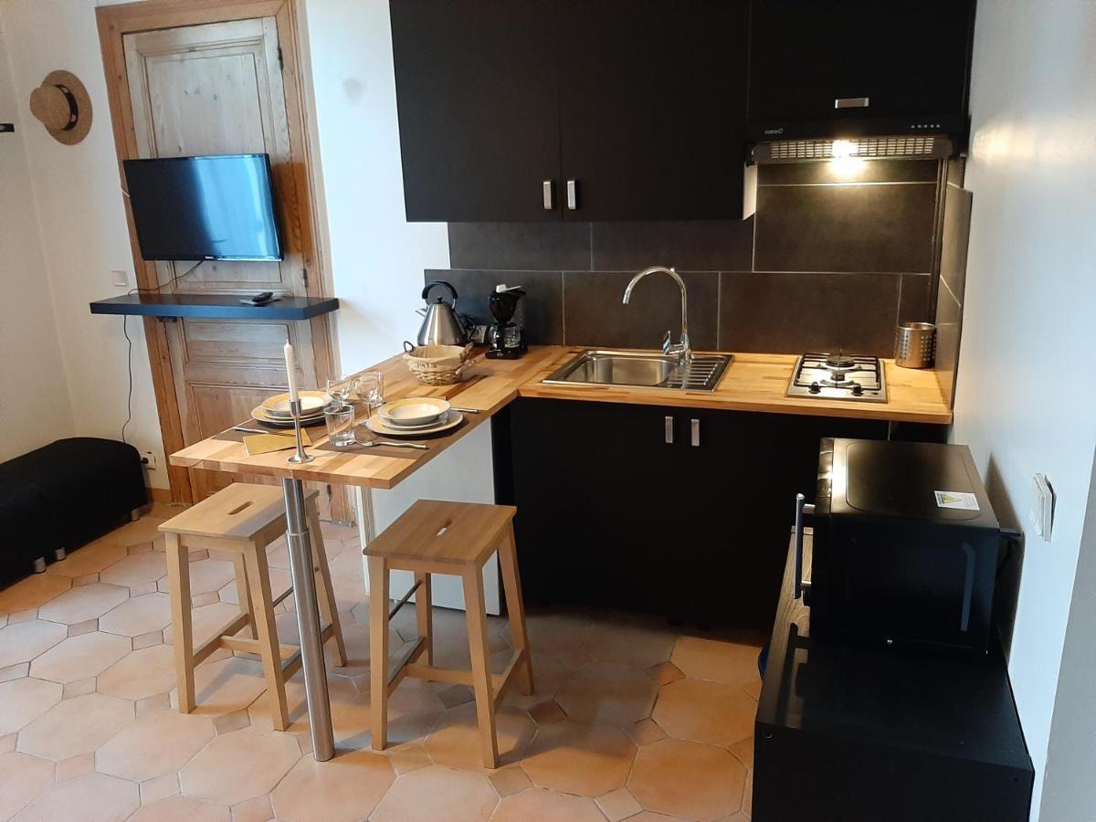 Appartements D'Hotes La Foulonnerie Mios Exterior foto